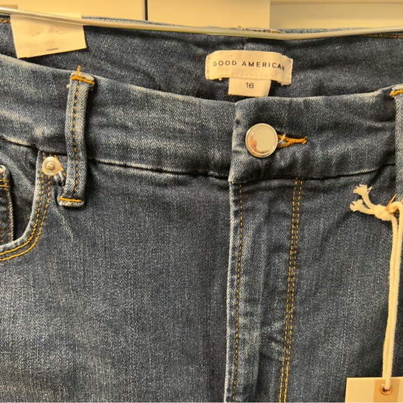 Good American Good Legs Crop NWT SZ 16 - Picture 2 of 6